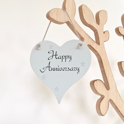 'Happy Anniversary' Wooden Hanging Heart Sign