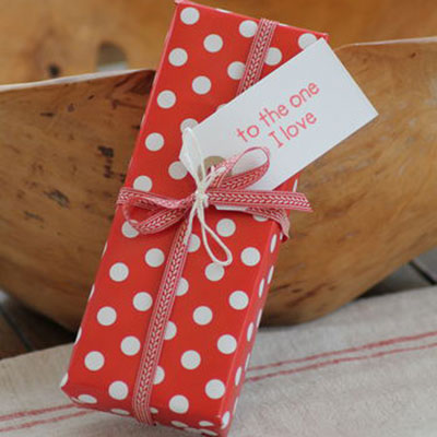 to the one i love anniversary gift tag
